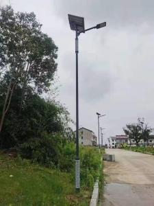 太阳能路灯安装案例